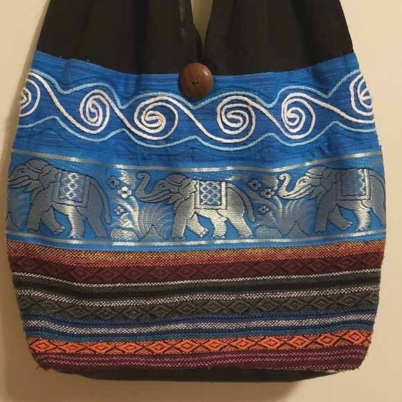 Beautiful Bohemian Elephant ๐ Shoulder Bag - Picture 3 of 16